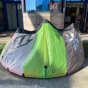 Cometa Kitesurf segunda mano North Evo 9 m con barra