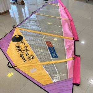 Vela de windsurf segunda mano BIC 5.7