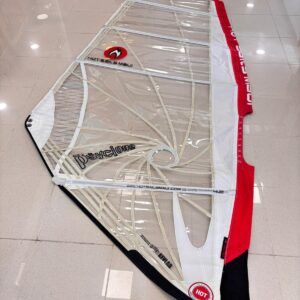 Vela de windsurf Hot Sails Psylone 4.2m nueva